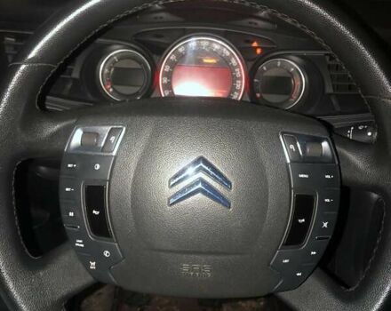 Зеленый Ситроен С5, объемом двигателя 2 л и пробегом 250 тыс. км за 6400 $, фото 2 на Automoto.ua