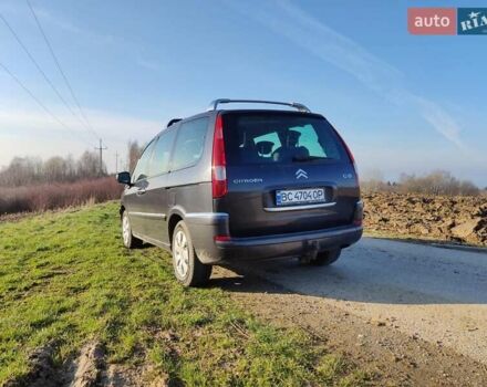Черный Ситроен С8, объемом двигателя 2 л и пробегом 157 тыс. км за 7599 $, фото 6 на Automoto.ua