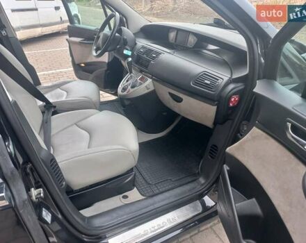 Черный Ситроен С8, объемом двигателя 2 л и пробегом 197 тыс. км за 8700 $, фото 40 на Automoto.ua