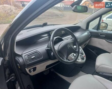 Черный Ситроен С8, объемом двигателя 2 л и пробегом 197 тыс. км за 8700 $, фото 20 на Automoto.ua