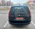 Черный Ситроен С8, объемом двигателя 2 л и пробегом 197 тыс. км за 8700 $, фото 7 на Automoto.ua