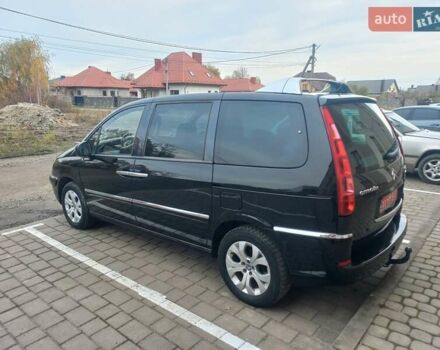 Черный Ситроен С8, объемом двигателя 2 л и пробегом 197 тыс. км за 8700 $, фото 5 на Automoto.ua