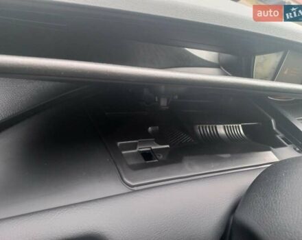 Черный Ситроен С8, объемом двигателя 2 л и пробегом 197 тыс. км за 8700 $, фото 27 на Automoto.ua