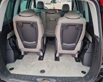 Черный Ситроен С8, объемом двигателя 2 л и пробегом 197 тыс. км за 8850 $, фото 3 на Automoto.ua