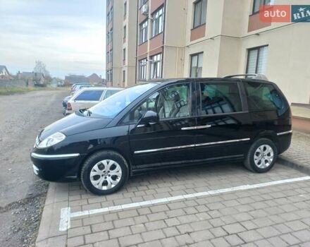 Черный Ситроен С8, объемом двигателя 2 л и пробегом 197 тыс. км за 8700 $, фото 2 на Automoto.ua