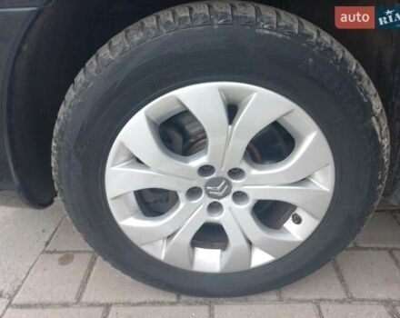 Черный Ситроен С8, объемом двигателя 2 л и пробегом 197 тыс. км за 8700 $, фото 47 на Automoto.ua