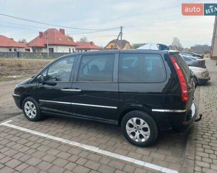 Черный Ситроен С8, объемом двигателя 2 л и пробегом 197 тыс. км за 8700 $, фото 4 на Automoto.ua