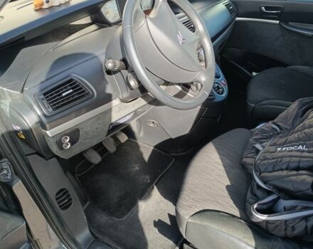 Черный Ситроен С8, объемом двигателя 0 л и пробегом 229 тыс. км за 3504 $, фото 2 на Automoto.ua