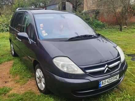 Сітроен С8 2005 у Перечине на Automoto.ua Чорний Сітроен С8, об'ємом двигуна 2.2 л та пробігом 295 тис. км за 4800 $, фото 1 на Automoto.ua