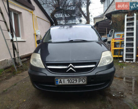 Чорний Сітроен С8, об'ємом двигуна 2.2 л та пробігом 324 тис. км за 5200 $, фото 1 на Automoto.ua
