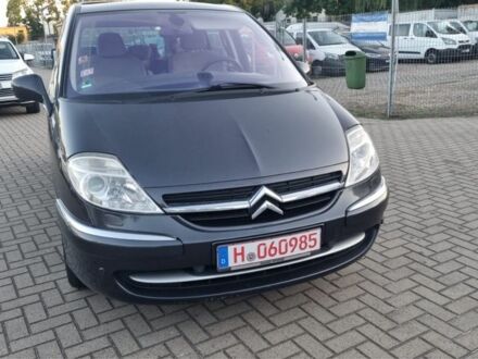 Фиолетовый Ситроен С8, объемом двигателя 2.2 л и пробегом 360 тыс. км за 3000 $, фото 1 на Automoto.ua