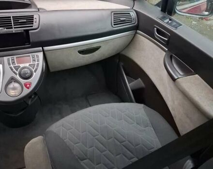 Червоний Сітроен С8, об'ємом двигуна 2 л та пробігом 340 тис. км за 6400 $, фото 12 на Automoto.ua