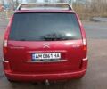 Красный Ситроен С8, объемом двигателя 2 л и пробегом 210 тыс. км за 7500 $, фото 6 на Automoto.ua