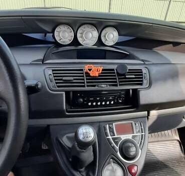 Сітроен С8, об'ємом двигуна 2 л та пробігом 288 тис. км за 4950 $, фото 22 на Automoto.ua