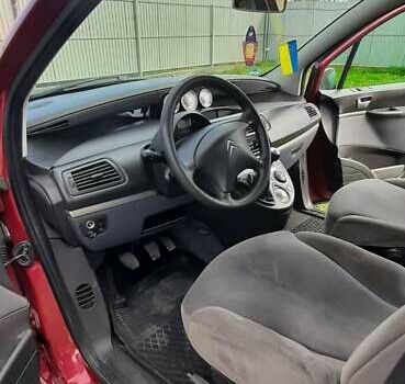 Сітроен С8, об'ємом двигуна 2 л та пробігом 288 тис. км за 4950 $, фото 18 на Automoto.ua