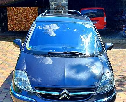 Ситроен С8 2010 в Долине на Automoto.ua Ситроен С8, объемом двигателя 2.2 л и пробегом 297 тыс. км за 7100 $, фото 5 на Automoto.ua