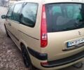 Желтый Ситроен С8, объемом двигателя 2 л и пробегом 250 тыс. км за 3650 $, фото 2 на Automoto.ua