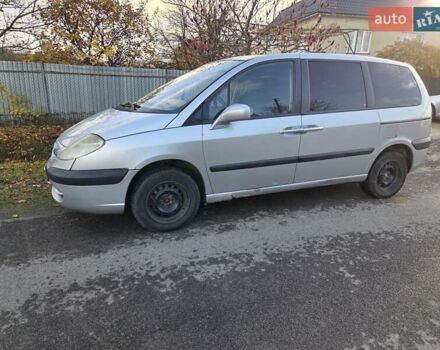 Сірий Сітроен С8, об'ємом двигуна 2 л та пробігом 260 тис. км за 3100 $, фото 2 на Automoto.ua