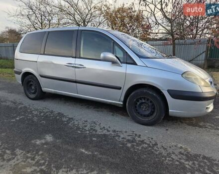 Сірий Сітроен С8, об'ємом двигуна 2 л та пробігом 260 тис. км за 3100 $, фото 3 на Automoto.ua