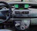 Ситроен С8 2003 в Коростене на Automoto.ua Серый Ситроен С8, объемом двигателя 2.2 л и пробегом 270 тыс. км за 3900 $, фото 5 на Automoto.ua