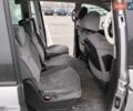 Серый Ситроен С8, объемом двигателя 2 л и пробегом 300 тыс. км за 4800 $, фото 3 на Automoto.ua