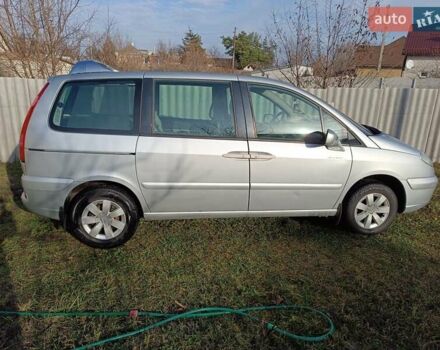 Серый Ситроен С8, объемом двигателя 2.23 л и пробегом 293 тыс. км за 5000 $, фото 5 на Automoto.ua