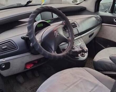 Серый Ситроен С8, объемом двигателя 2.18 л и пробегом 273 тыс. км за 3900 $, фото 19 на Automoto.ua