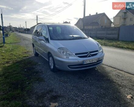 Серый Ситроен С8, объемом двигателя 2.18 л и пробегом 260 тыс. км за 3200 $, фото 1 на Automoto.ua