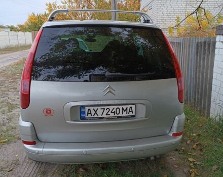 Сірий Сітроен С8, об'ємом двигуна 2.2 л та пробігом 290 тис. км за 5200 $, фото 1 на Automoto.ua