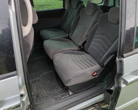 Ситроен С8 2004 в Луцке на Automoto.ua Серый Ситроен С8, объемом двигателя 2.2 л и пробегом 295 тыс. км за 3200 $, фото 12 на Automoto.ua