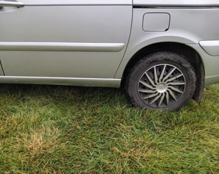 Ситроен С8 2004 в Луцке на Automoto.ua Серый Ситроен С8, объемом двигателя 2.2 л и пробегом 295 тыс. км за 3200 $, фото 2 на Automoto.ua