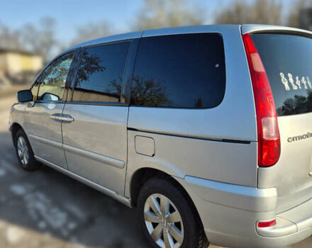 Серый Ситроен С8, объемом двигателя 2 л и пробегом 200 тыс. км за 5500 $, фото 1 на Automoto.ua