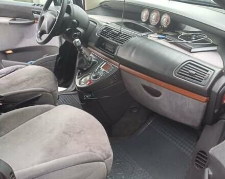 Сірий Сітроен С8, об'ємом двигуна 2.2 л та пробігом 280 тис. км за 3650 $, фото 7 на Automoto.ua