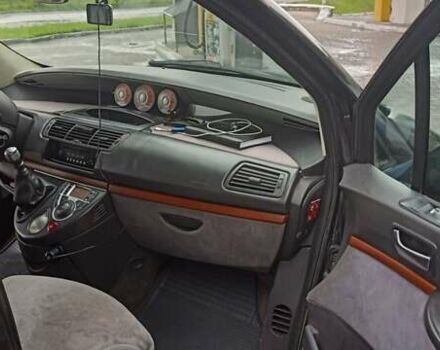 Сірий Сітроен С8, об'ємом двигуна 2.2 л та пробігом 280 тис. км за 3650 $, фото 8 на Automoto.ua