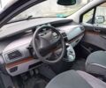 Серый Ситроен С8, объемом двигателя 2 л и пробегом 226 тыс. км за 5800 $, фото 5 на Automoto.ua