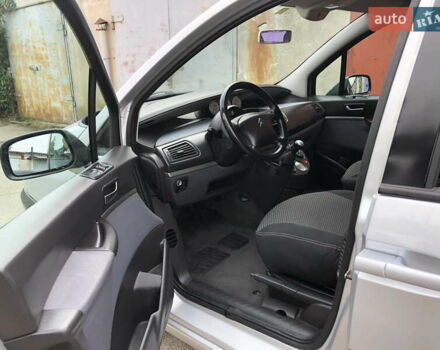 Серый Ситроен С8, объемом двигателя 2 л и пробегом 157 тыс. км за 4500 $, фото 9 на Automoto.ua