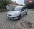 Серый Ситроен С8, объемом двигателя 2.18 л и пробегом 320 тыс. км за 5000 $, фото 1 на Automoto.ua