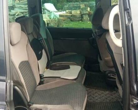 Ситроен С8 2009 в Виннице на Automoto.ua Серый Ситроен С8, объемом двигателя 2 л и пробегом 266 тыс. км за 6000 $, фото 3 на Automoto.ua