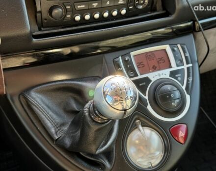 Серый Ситроен С8, объемом двигателя 2 л и пробегом 266 тыс. км за 6590 $, фото 31 на Automoto.ua