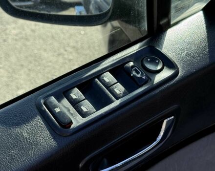 Серый Ситроен С8, объемом двигателя 2 л и пробегом 266 тыс. км за 6590 $, фото 13 на Automoto.ua