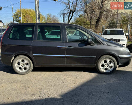 Сірий Сітроен С8, об'ємом двигуна 2 л та пробігом 266 тис. км за 6590 $, фото 4 на Automoto.ua