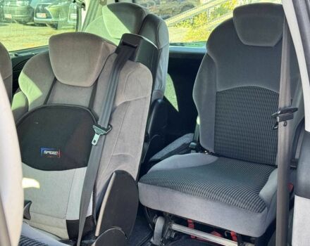 Серый Ситроен С8, объемом двигателя 2 л и пробегом 266 тыс. км за 6590 $, фото 16 на Automoto.ua