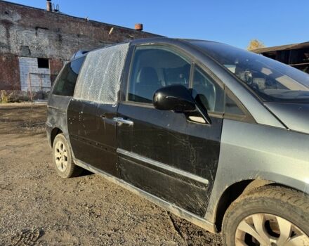 Ситроен С8 2011 в Тернополе на Automoto.ua Серый Ситроен С8, объемом двигателя 2 л и пробегом 200 тыс. км за 5400 $, фото 3 на Automoto.ua