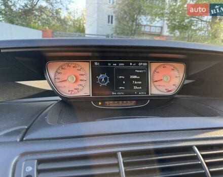 Серый Ситроен С8, объемом двигателя 2 л и пробегом 345 тыс. км за 6600 $, фото 9 на Automoto.ua