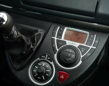 Сірий Сітроен С8, об'ємом двигуна 2 л та пробігом 250 тис. км за 7000 $, фото 18 на Automoto.ua