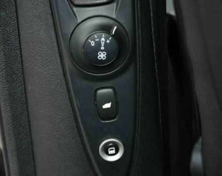 Сірий Сітроен С8, об'ємом двигуна 2 л та пробігом 250 тис. км за 7000 $, фото 20 на Automoto.ua