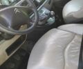 Серый Ситроен С8, объемом двигателя 2.2 л и пробегом 335 тыс. км за 4300 $, фото 5 на Automoto.ua