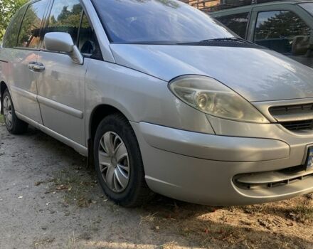 Серый Ситроен С8, объемом двигателя 2 л и пробегом 300 тыс. км за 1699 $, фото 1 на Automoto.ua