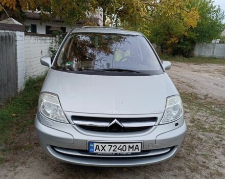 Сірий Сітроен С8, об'ємом двигуна 2.2 л та пробігом 290 тис. км за 5200 $, фото 1 на Automoto.ua
