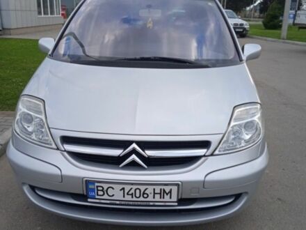 Сітроен С8 2003 у Самборе на Automoto.ua Сірий Сітроен С8, об'ємом двигуна 0 л та пробігом 1 тис. км за 4900 $, фото 1 на Automoto.ua
